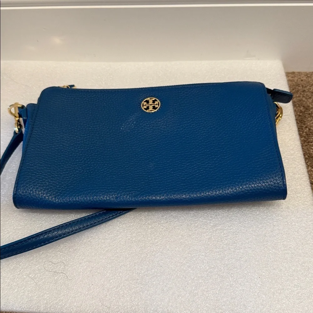 Tory Burch Royal Blue pebbled leather Crossbody Bag - Picture 5 of 7